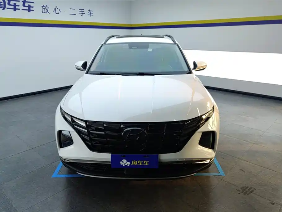 Tucson 2023 Tucson L 1.5T automatic two-wheel drive DLX luxury version купить на сайте DeffCars