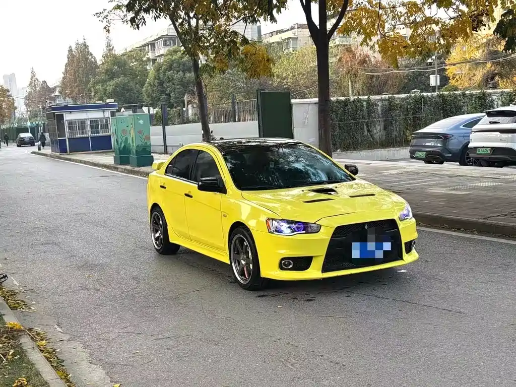 Yishen 2011 Zhishang Edition 1.8L Manual Luxury Type купить на сайте DeffCars