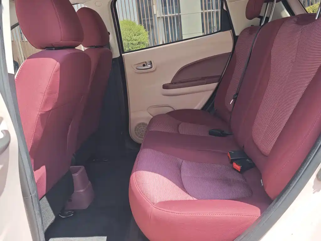 Changan Benben E-Star 2021 National Edition Xinyue Edition Lithium Iron Phosphate (31.18kWh) купить на сайте DeffCars