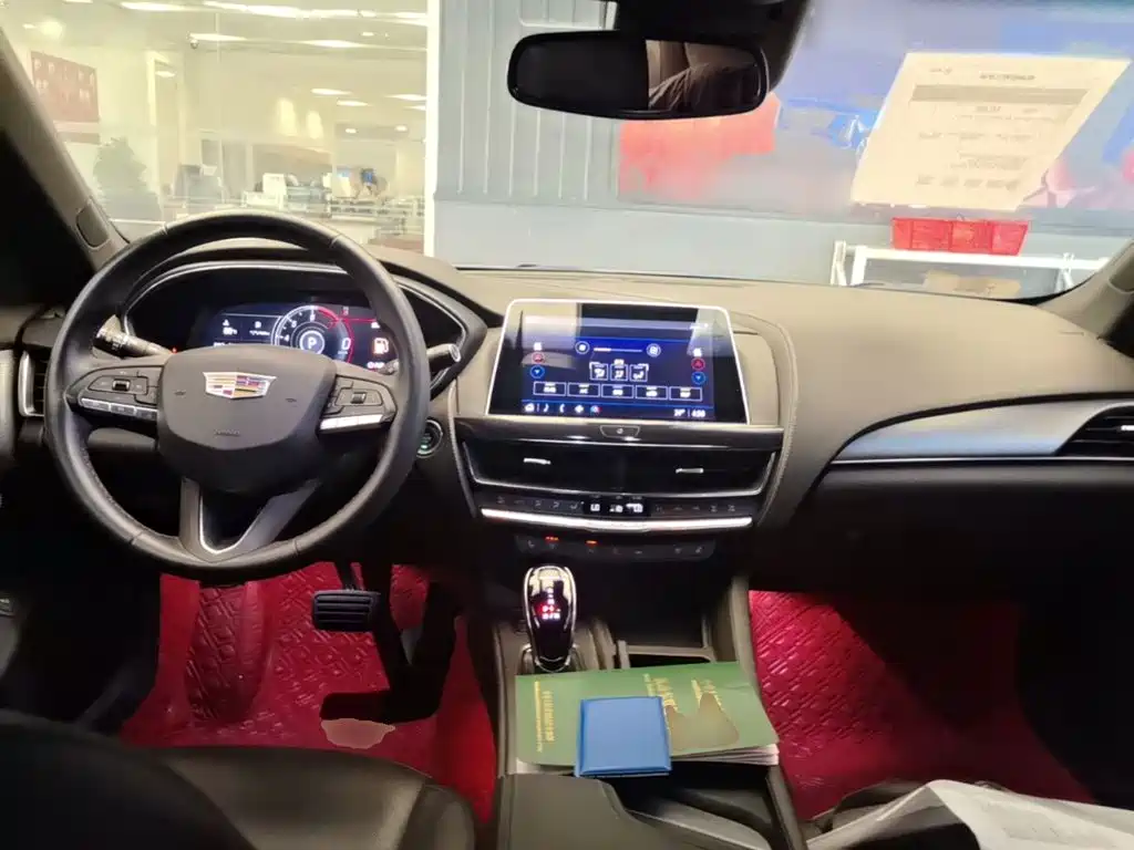 Cadillac CT5 2022 28T luxury model купить на сайте DeffCars