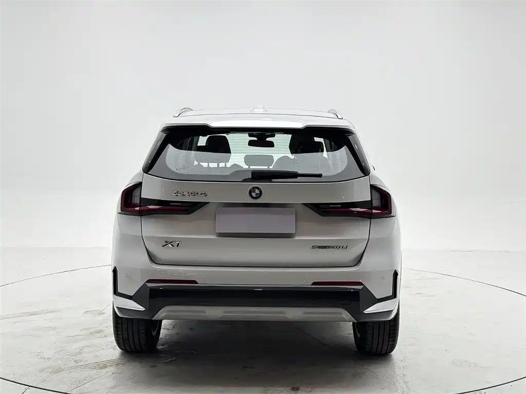 BMW X1 2023 sDrive20Li X Design Package купить на сайте DeffCars