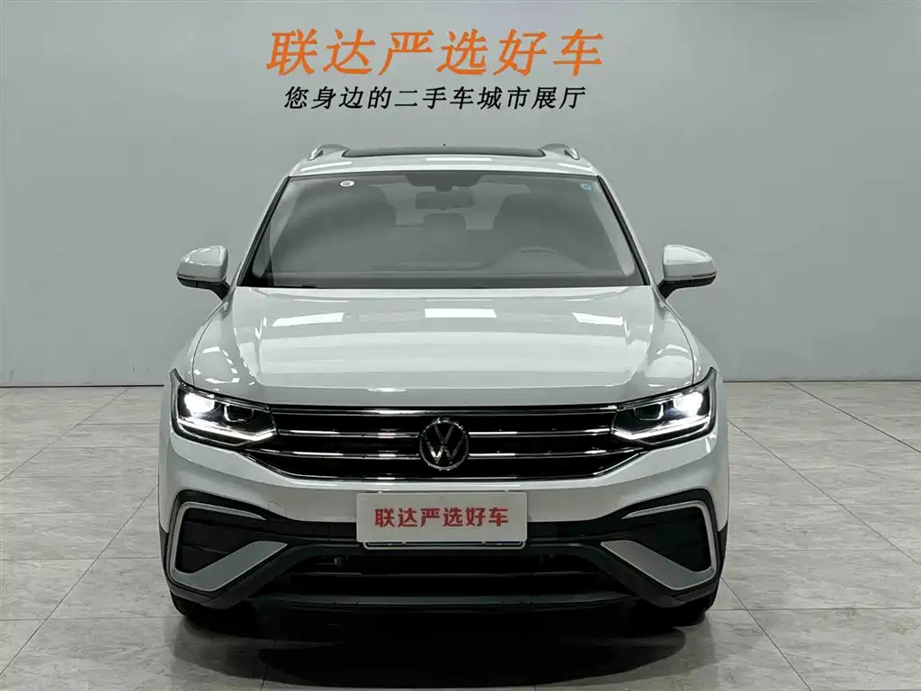 Tiguan L 2023 280TSI automatic two-wheel drive Chaochuang limited edition купить на сайте DeffCars