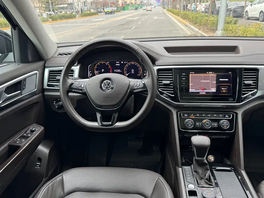 Touron 2020 facelift 380TSI four-wheel drive luxury version купить на сайте DeffCars