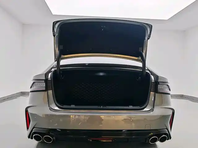 Arrizo 8 2023 high-energy version 2.0T DCT Royal купить на сайте DeffCars