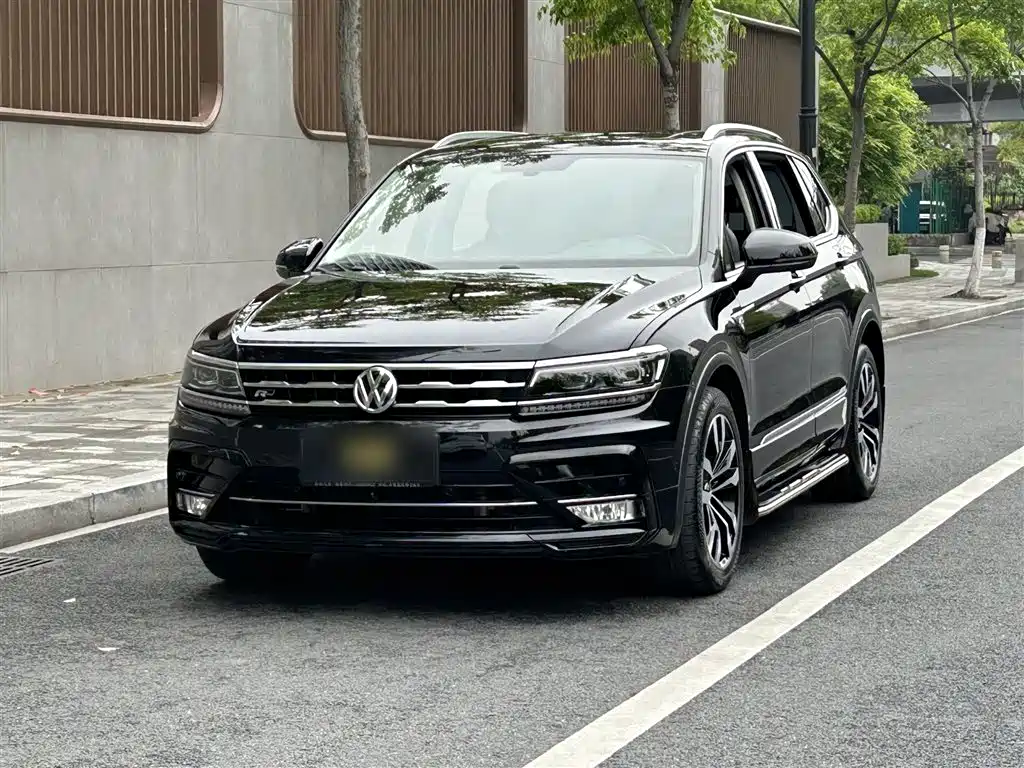 Tiguan L 2020 330TSI automatic two-wheel drive R-Line flagship version National VI купить на сайте DeffCars