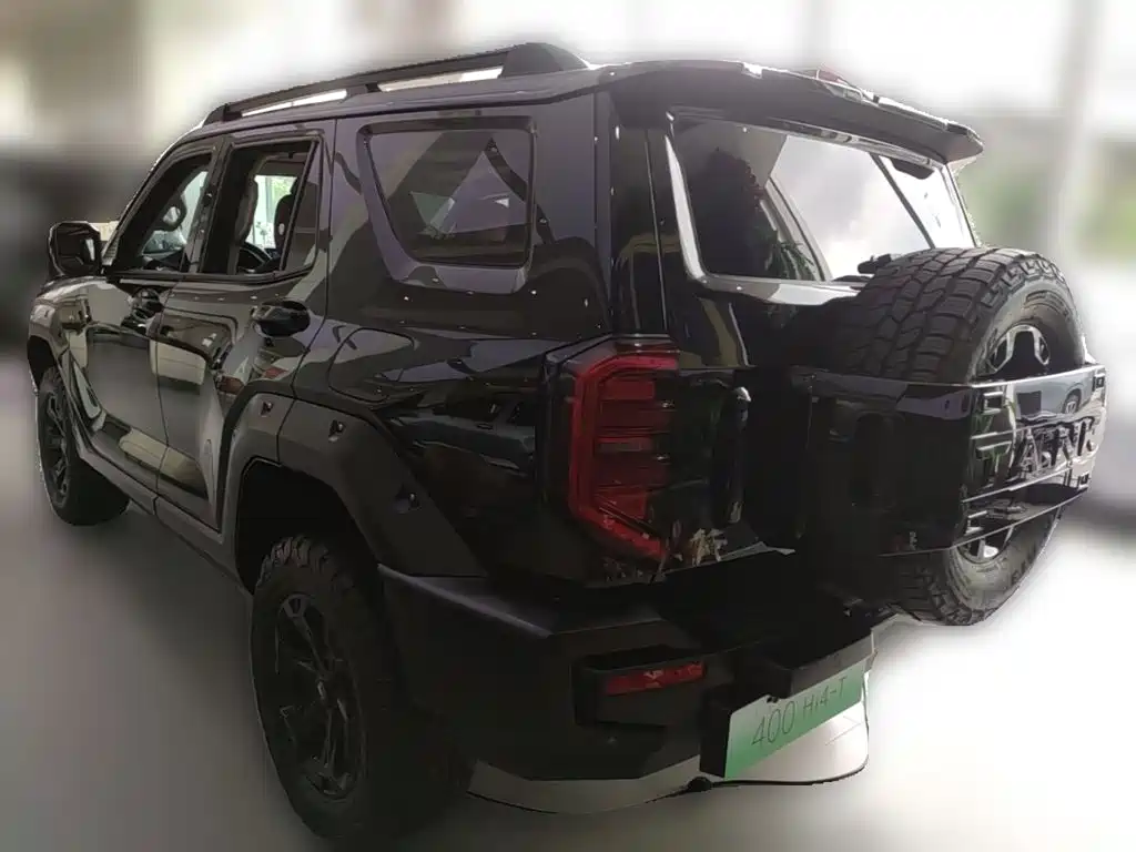 TANK 400 New Energy 2024 Hi4-T off-road version купить на сайте DeffCars