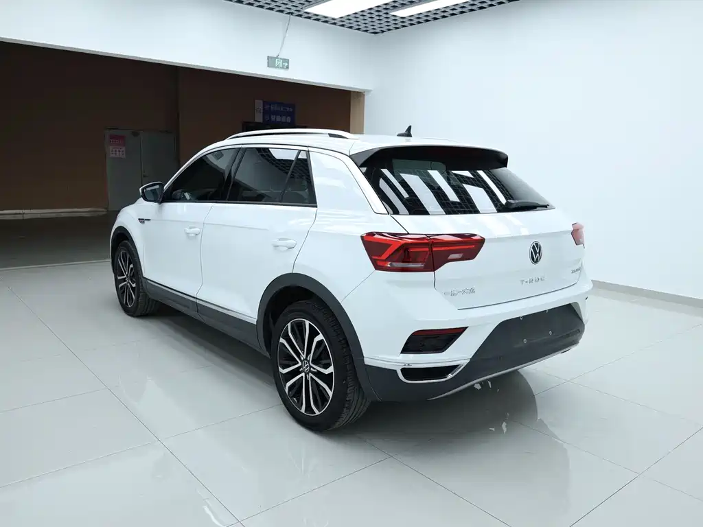 T-ROC 2022 model 280TSI DSG two-wheel drive comfort PLUS купить на сайте DeffCars