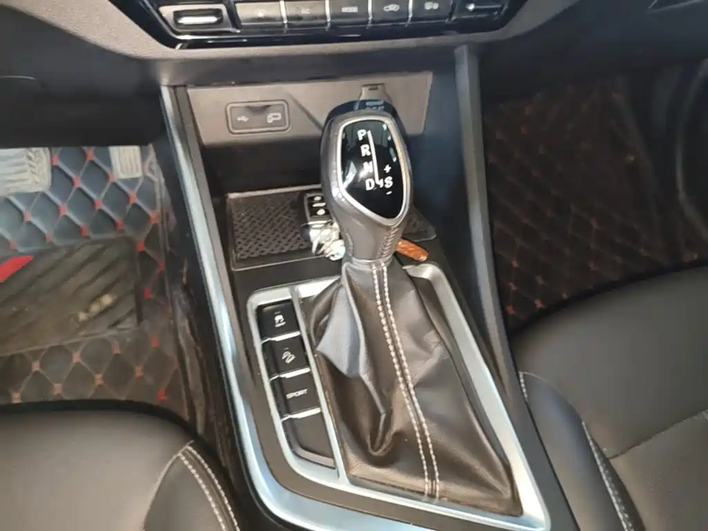 Vision X3 2019款 升级版 1.5L CVT精英型 купить на сайте DeffCars