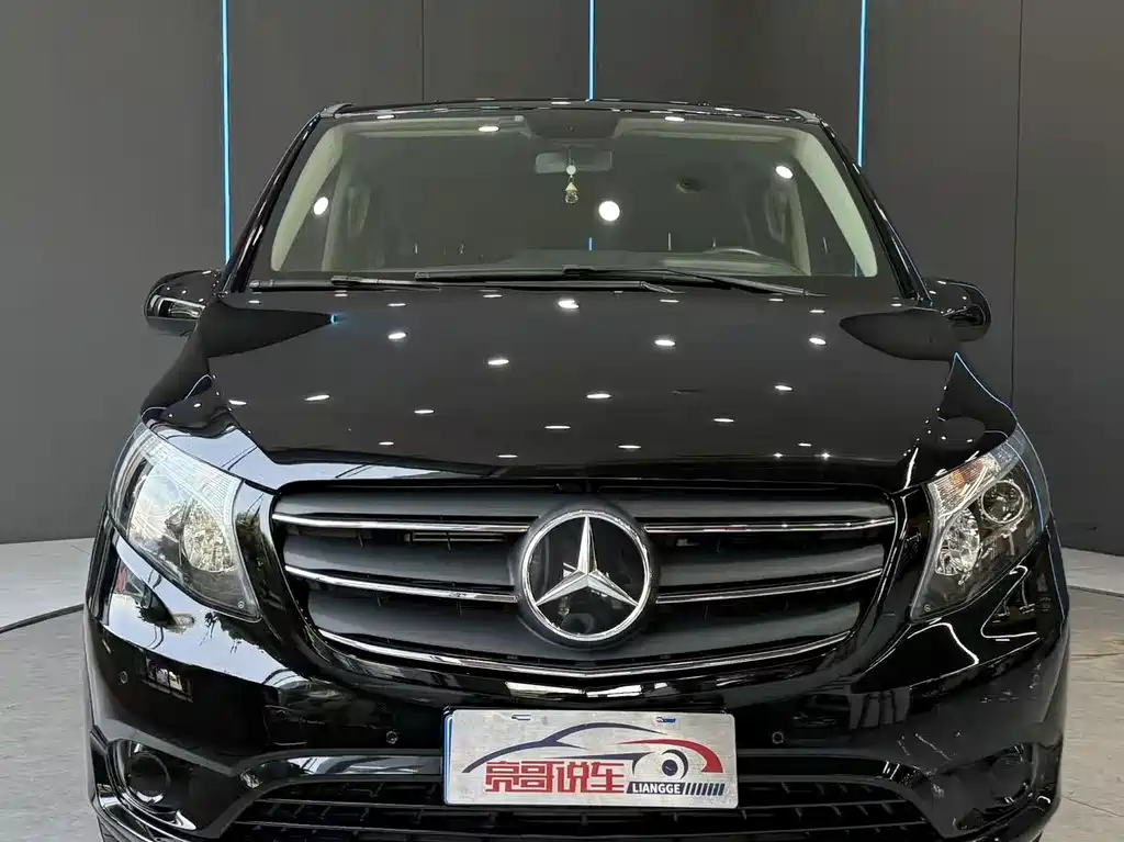 Vito 2023 2.0T Business Edition 7 seats купить на сайте DeffCars