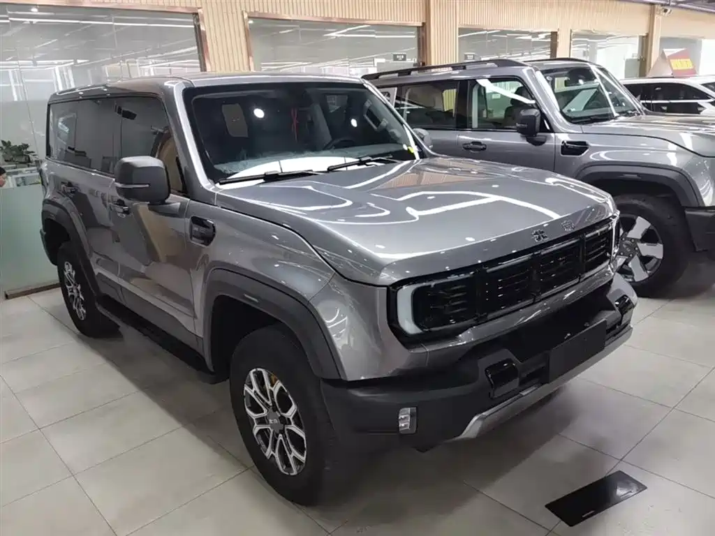 Beijing Off-Road BJ40 2024 2.0T New City Hunter Edition Pioneer Type купить на сайте DeffCars