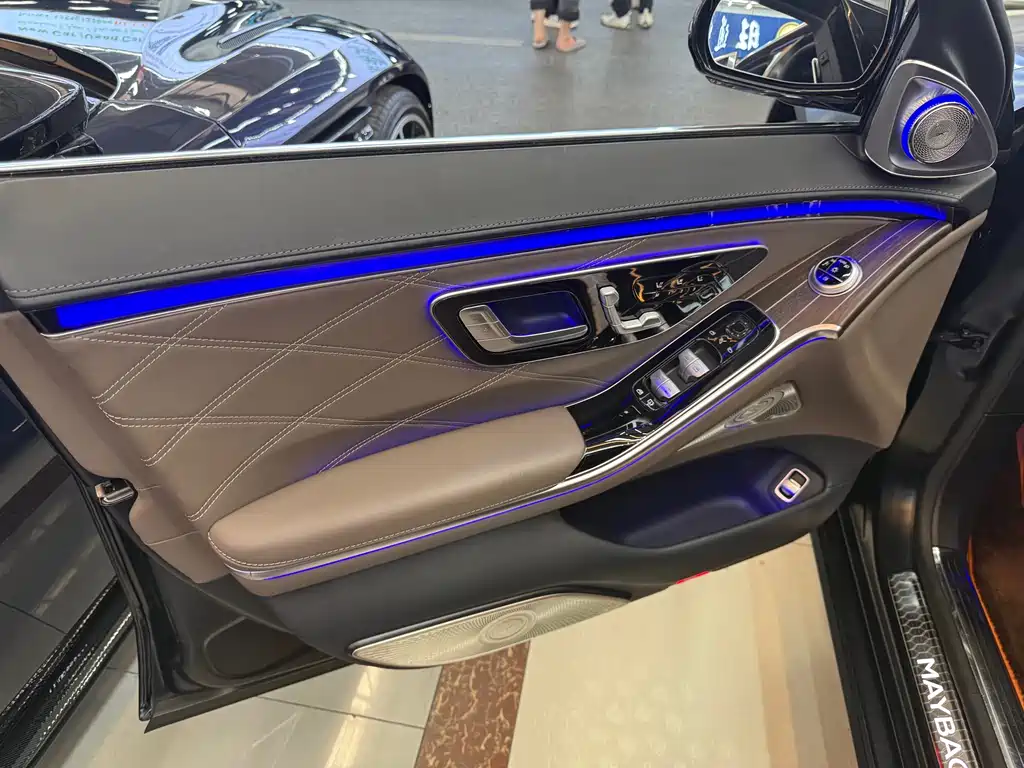 Maybach S-Class 2022 S 680 4MATIC Original Couture First Edition купить на сайте DeffCars