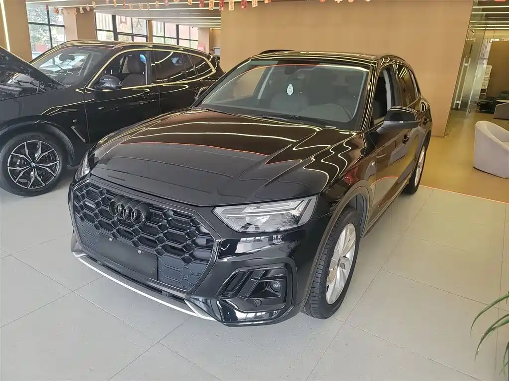 Audi Q5L 2022 40T luxury and dynamic model купить на сайте DeffCars