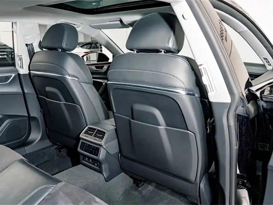 Audi A7L 2024 45 TFSI luxury model купить на сайте DeffCars