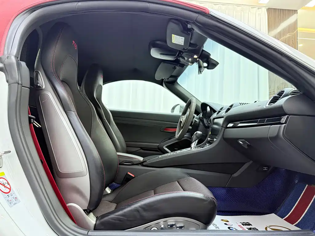 Porsche 718 2019 Boxster T 2.0T купить на сайте DeffCars