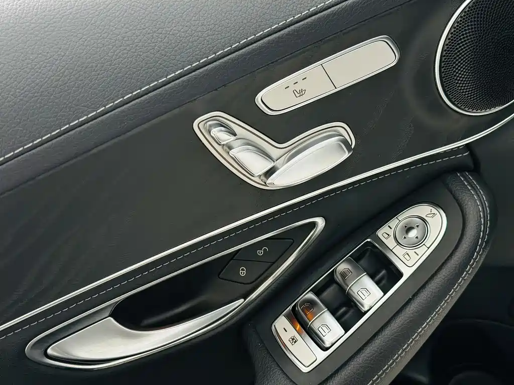 Mercedes-Benz C-Class 2019 facelift C 260 L sports version купить на сайте DeffCars