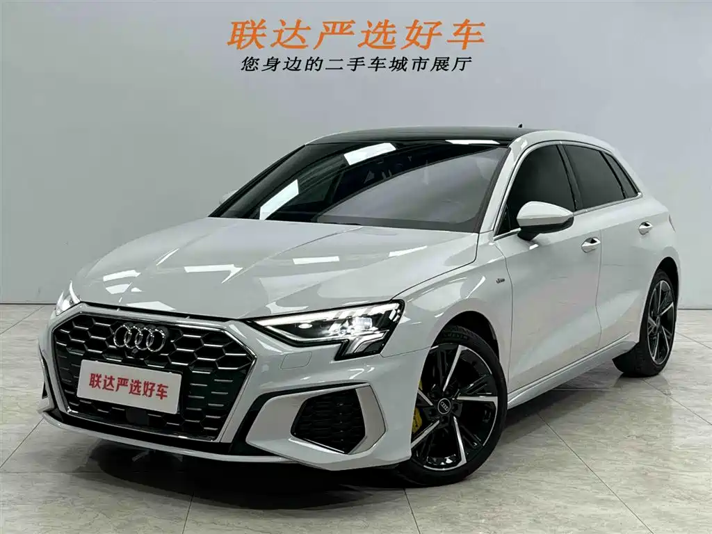 Audi A3 2023 facelift Sportback 35 TFSI stylish and sporty купить на сайте DeffCars