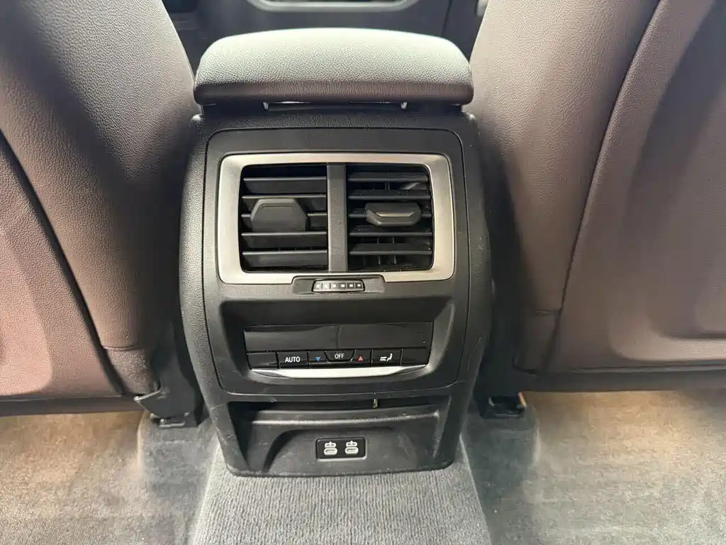 BMW X3 2023 xDrive30i Exclusive M Night Package купить на сайте DeffCars