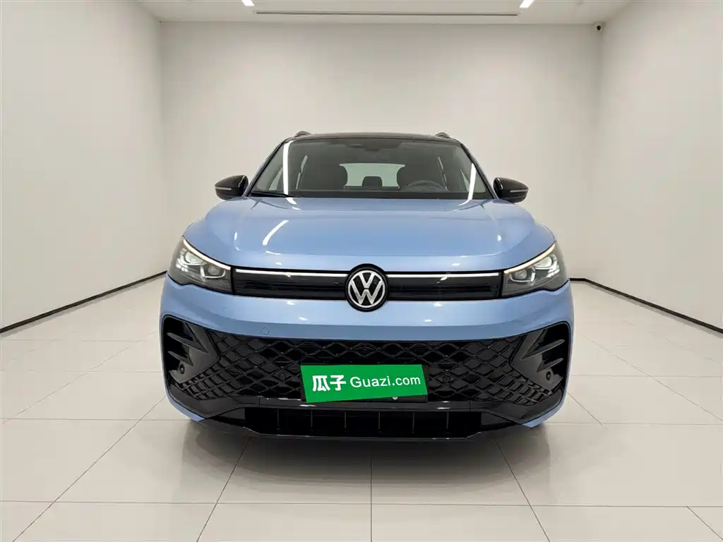 Tiguan L 2024 PRO 380TSI four-wheel drive R-Line Zhizun Edition купить на сайте DeffCars