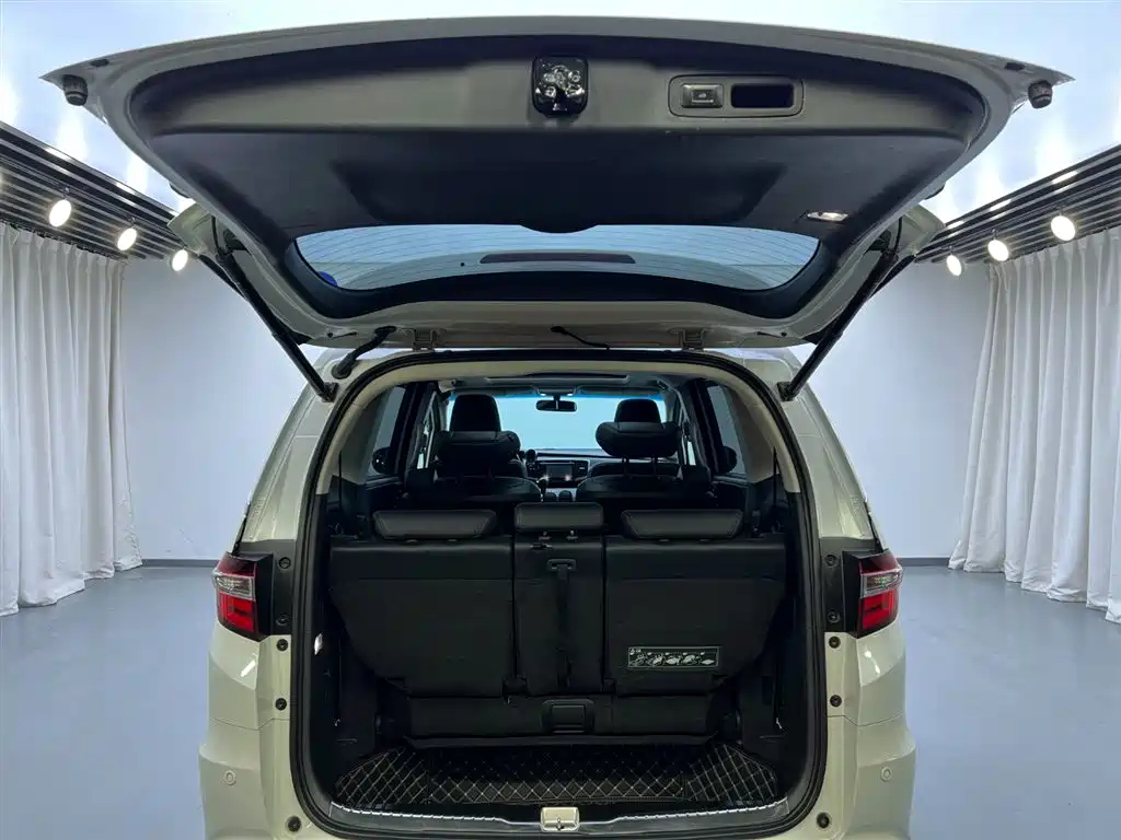 Odyssey 2018 2.4L Deluxe Edition купить на сайте DeffCars