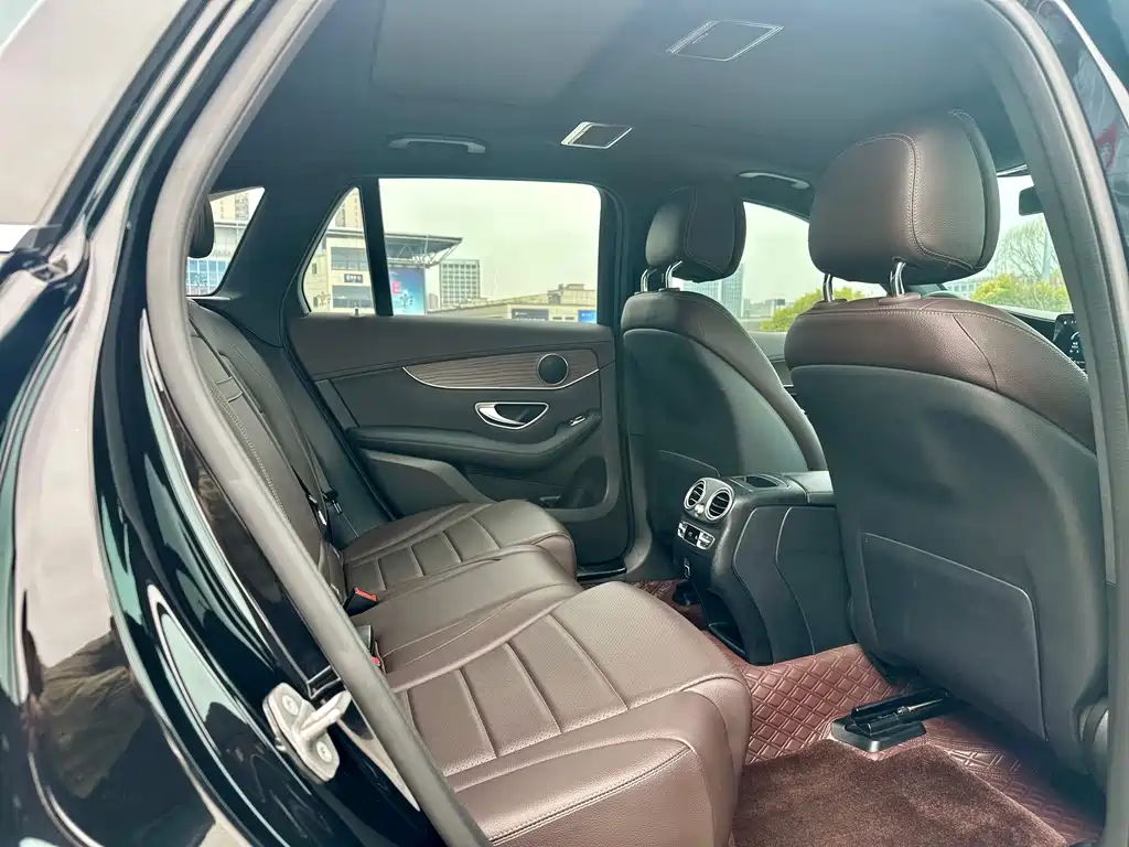 Mercedes-Benz GLC 2022 facelift GLC 300 L 4MATIC Dynamic Edition купить на сайте DeffCars