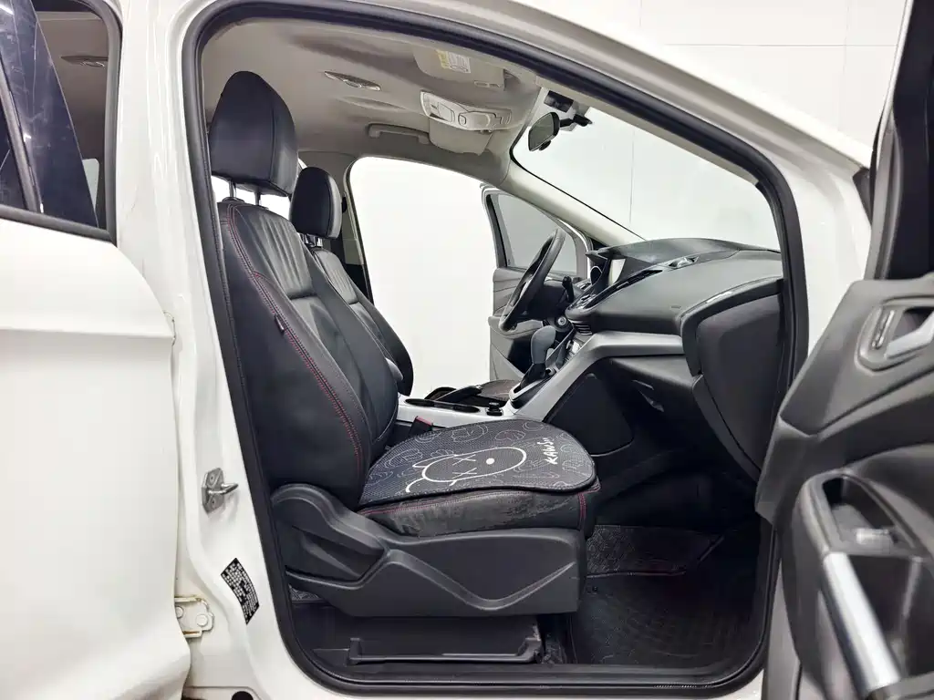 Escape 2015 1.5L GTDi two-wheel drive comfort model купить на сайте DeffCars