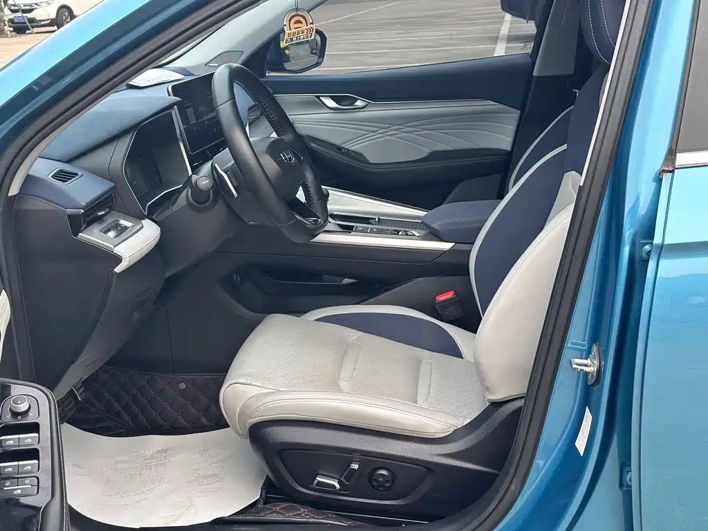 Xingrui 2021 2.0TD Premium Model купить на сайте DeffCars