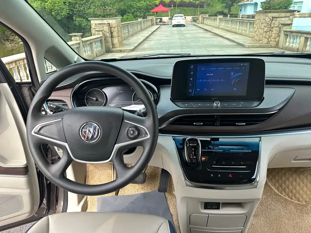 Buick GL8 2023 Land Business Class 652T Smart Luxury купить на сайте DeffCars