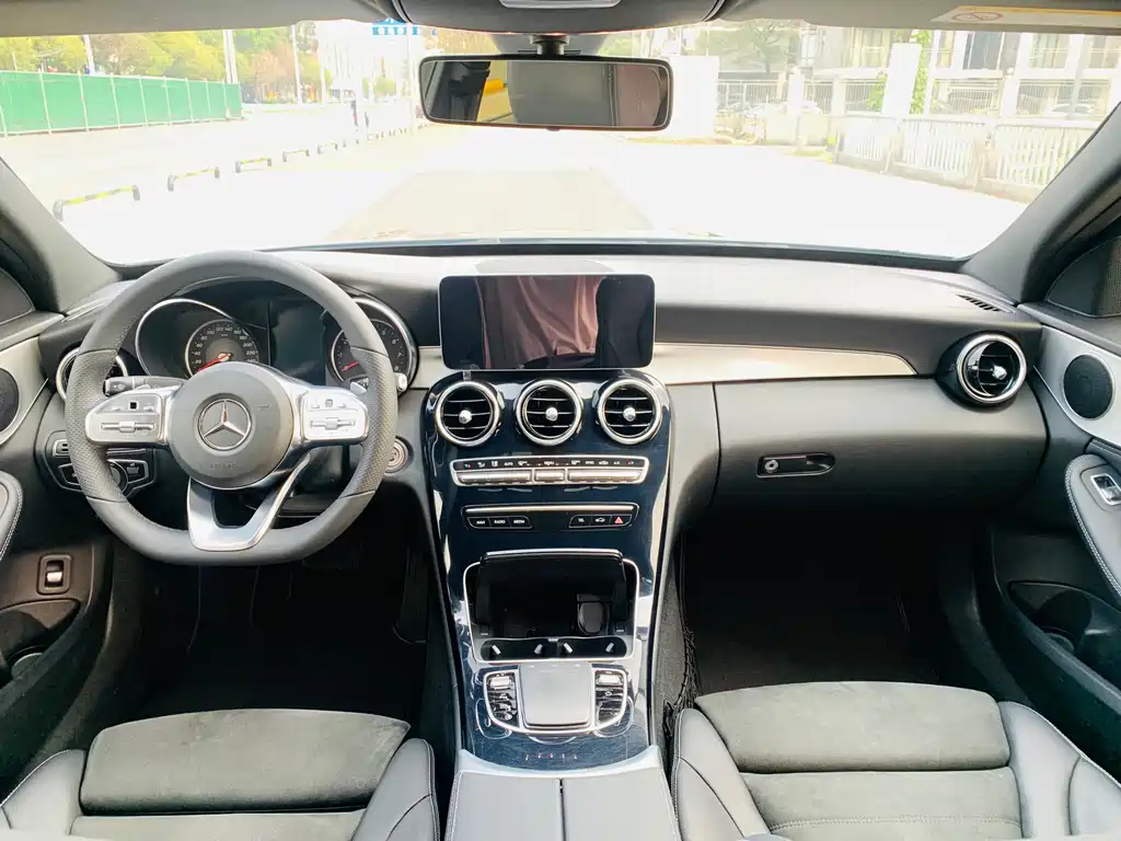 Mercedes-Benz C-Class 2019 C 260 Sports Edition купить на сайте DeffCars