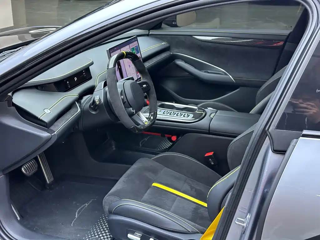 Xiaomi SU7 Ultra 2025 Ultra купить на сайте DeffCars