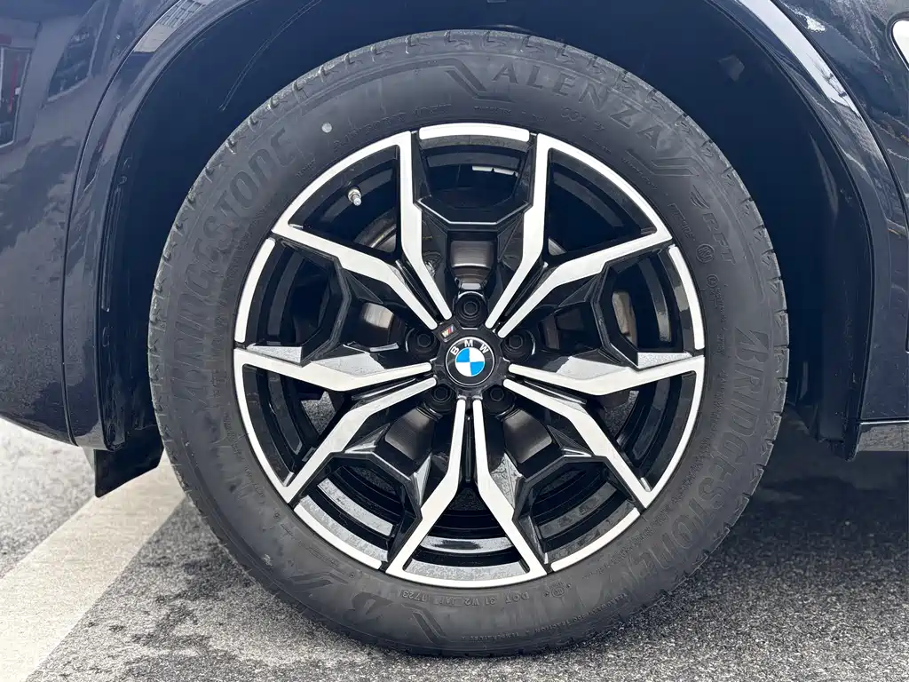 BMW X3 2022 facelift xDrive25i M sports package купить на сайте DeffCars