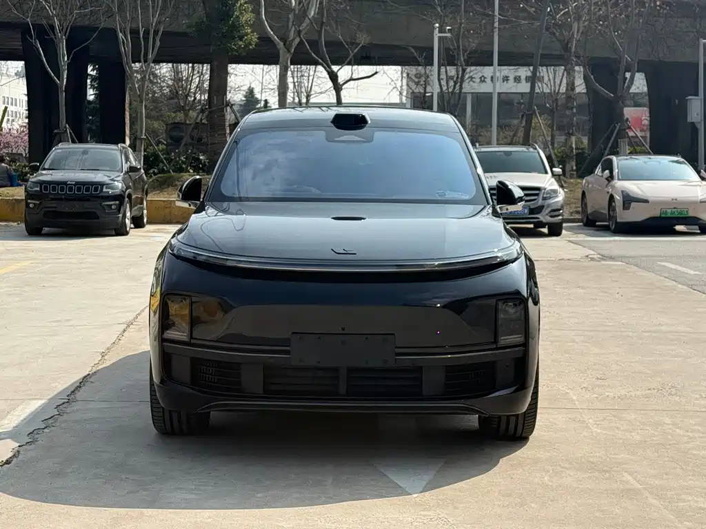 Ideal L9 2024 Ultra купить на сайте DeffCars