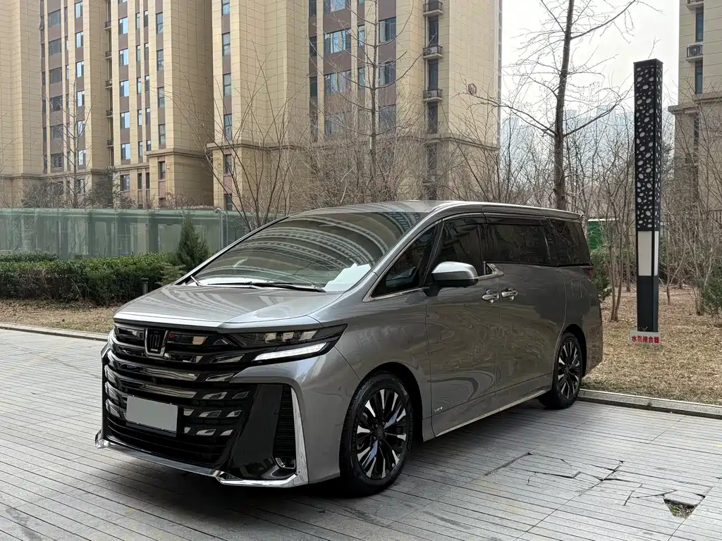 Wilfa 2024 Crown Dual Engine 2.5L Supreme Executive Edition купить на сайте DeffCars