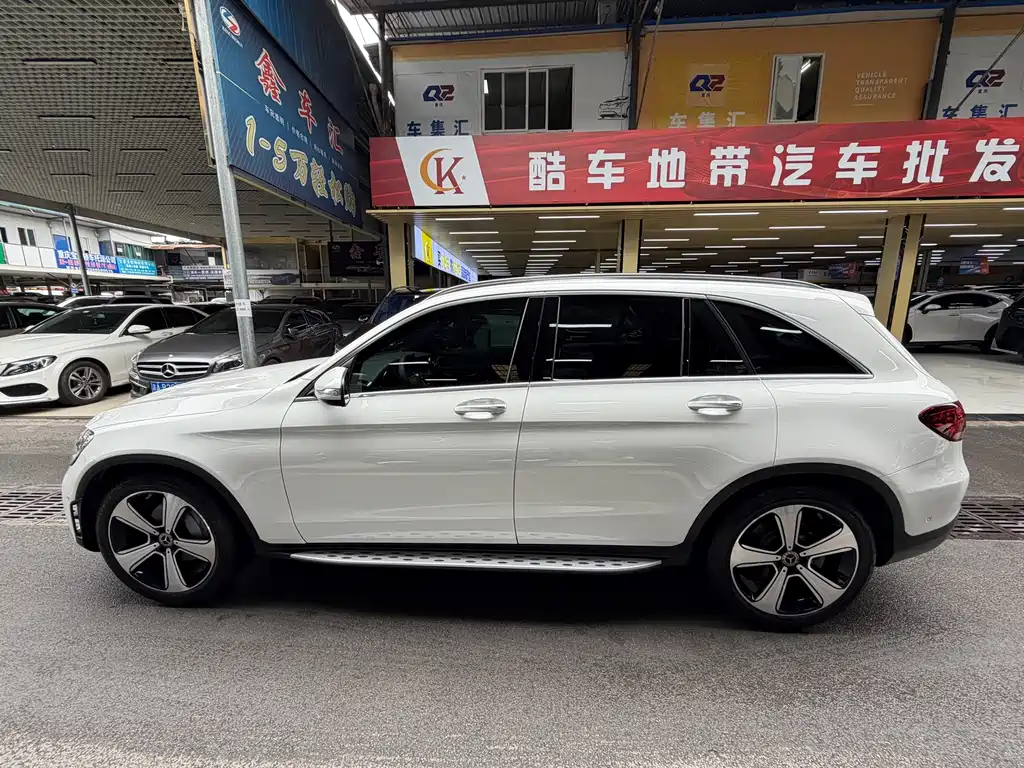 Mercedes-Benz GLC 2020 facelift GLC 260 L 4MATIC dynamic купить на сайте DeffCars
