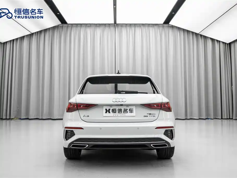 Audi A3 2024 Sportback 35 TFSI stylish and sporty купить на сайте DeffCars