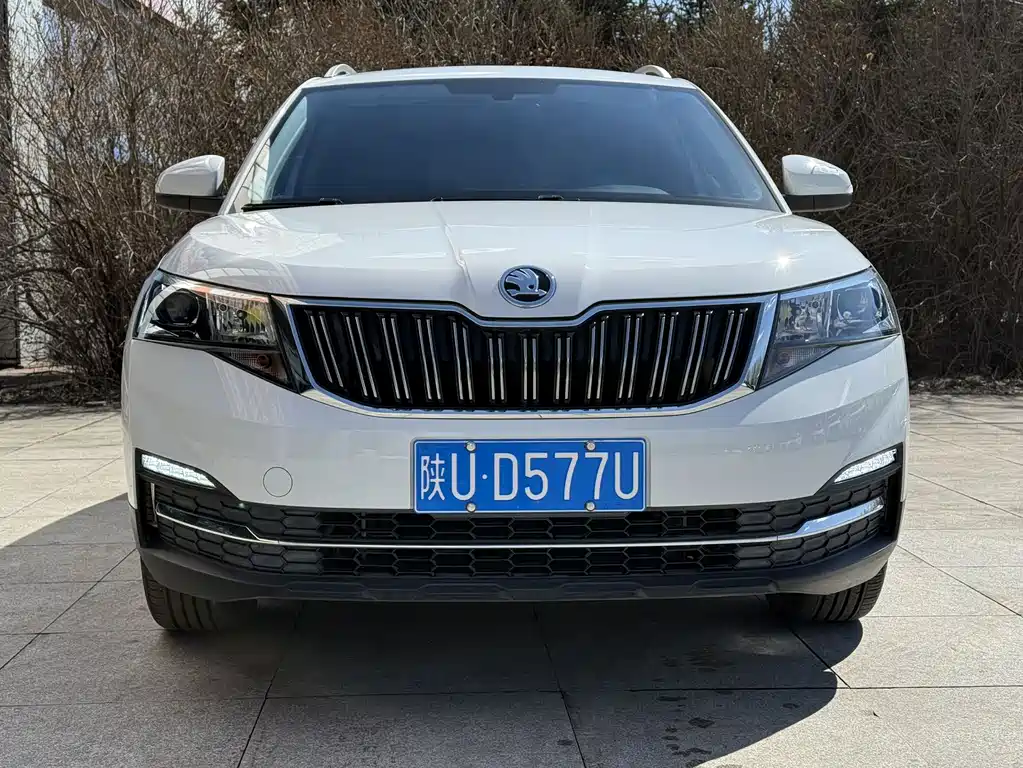Komic 2023 facelift 1.5L automatic comfort version купить на сайте DeffCars