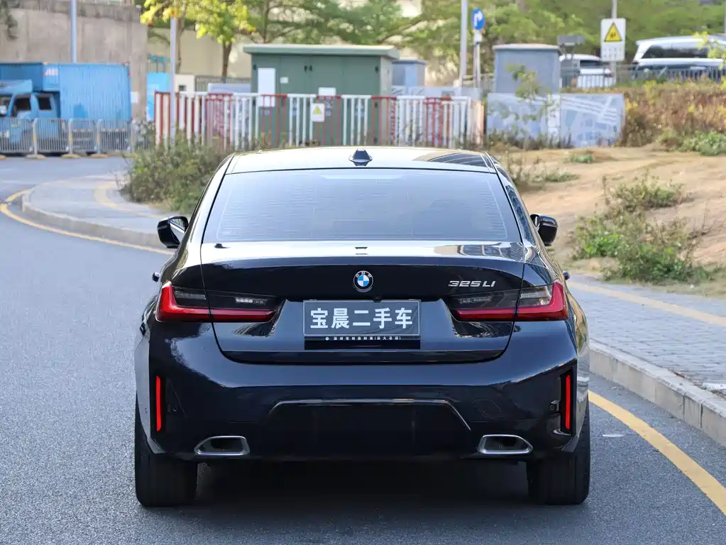 BMW 3 Series 2025 325Li M Sports Package купить на сайте DeffCars