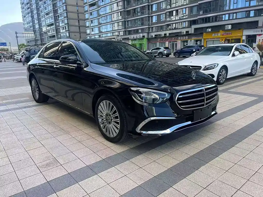 Mercedes-Benz E-Class 2023 E 300 L Luxury Model купить на сайте DeffCars