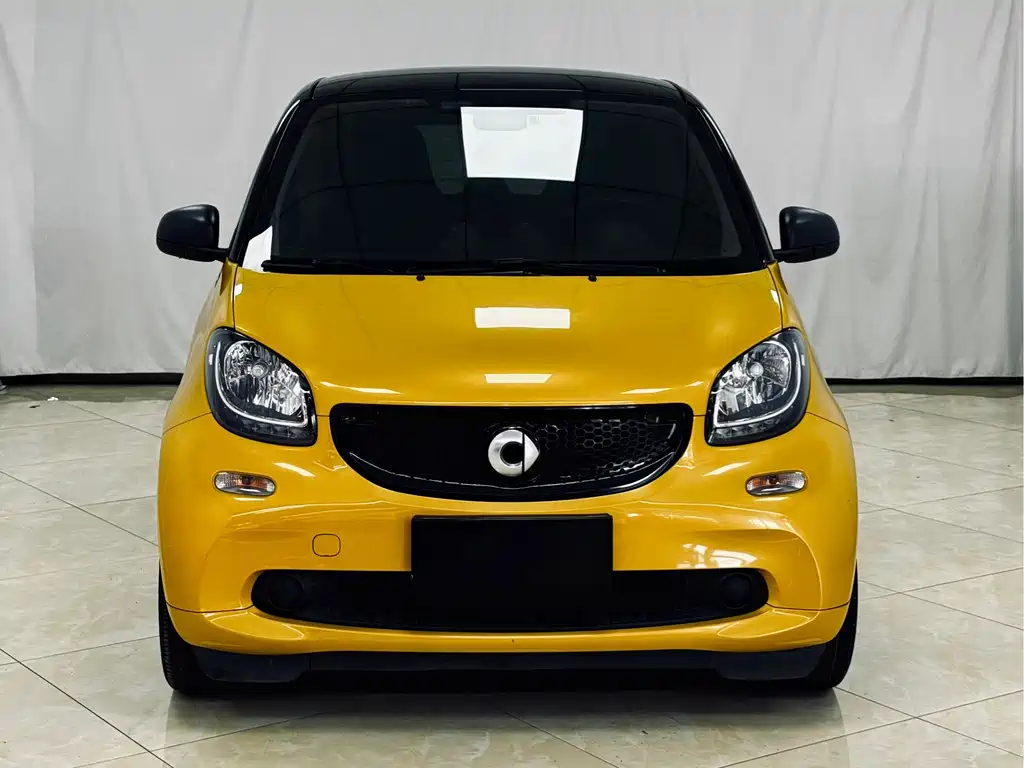 smart fortwo 2018款 1.0L 52千瓦巧克力特别版 国V купить на сайте DeffCars