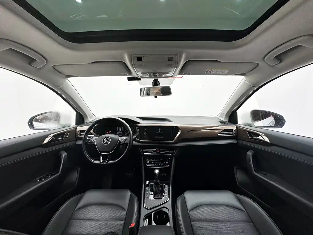 Tuyue 2021 280TSI two-wheel drive luxury version PLUS купить на сайте DeffCars