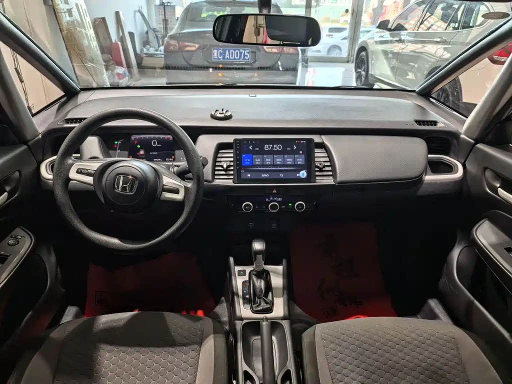 Fit 2021 1.5L CVT Fashion Edition купить на сайте DeffCars