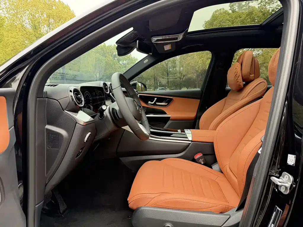 Mercedes-Benz GLC 2025 GLC 260 L 4MATIC Dynamic купить на сайте DeffCars