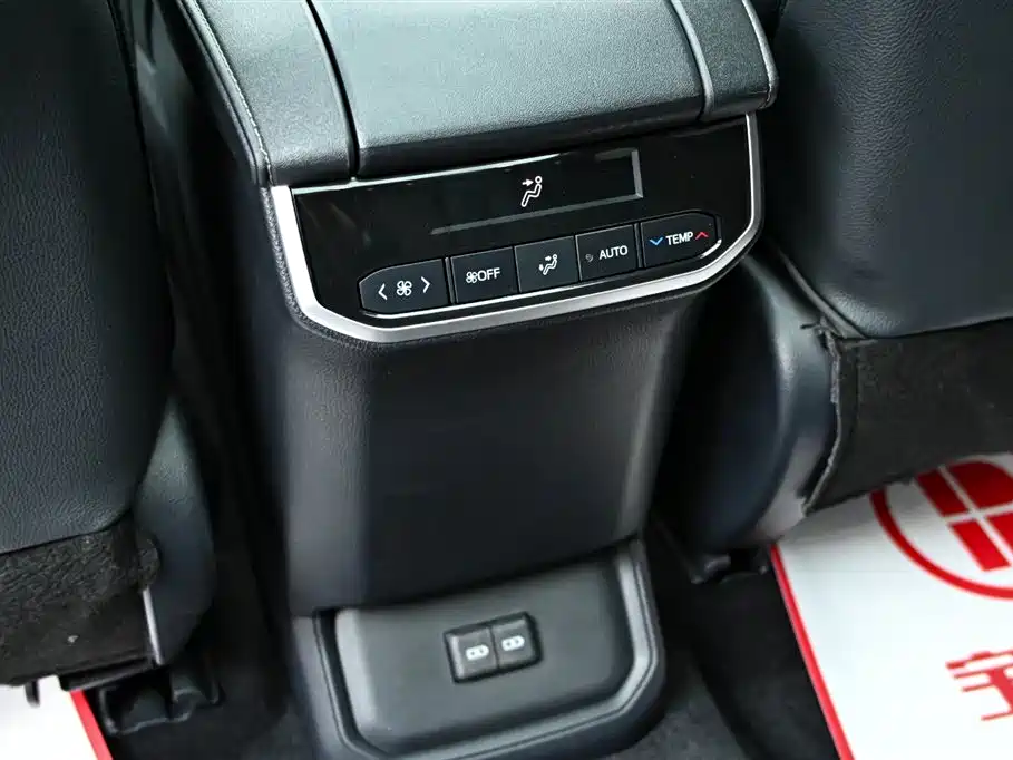 Highlander 2022 dual engine 2.5L four-wheel drive premium version 7 seats купить на сайте DeffCars