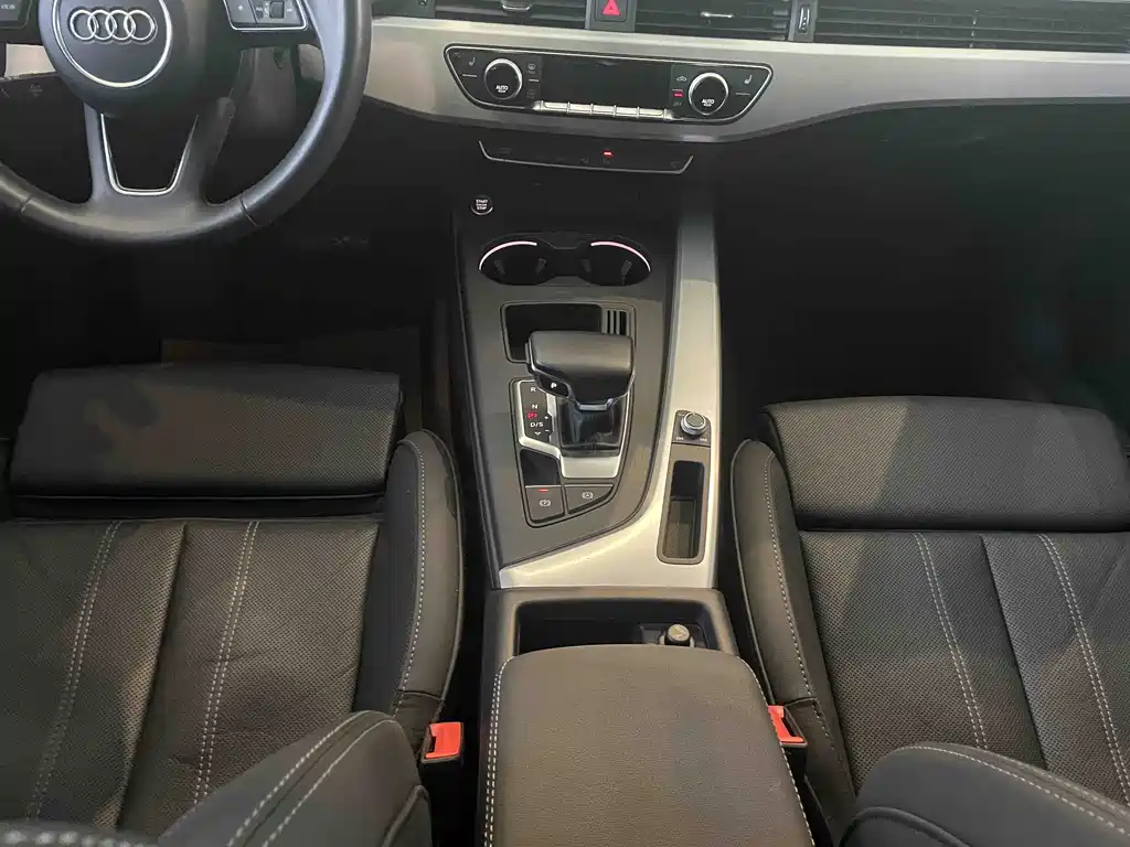 Audi A4L 2022 40 TFSI luxury and dynamic model купить на сайте DeffCars