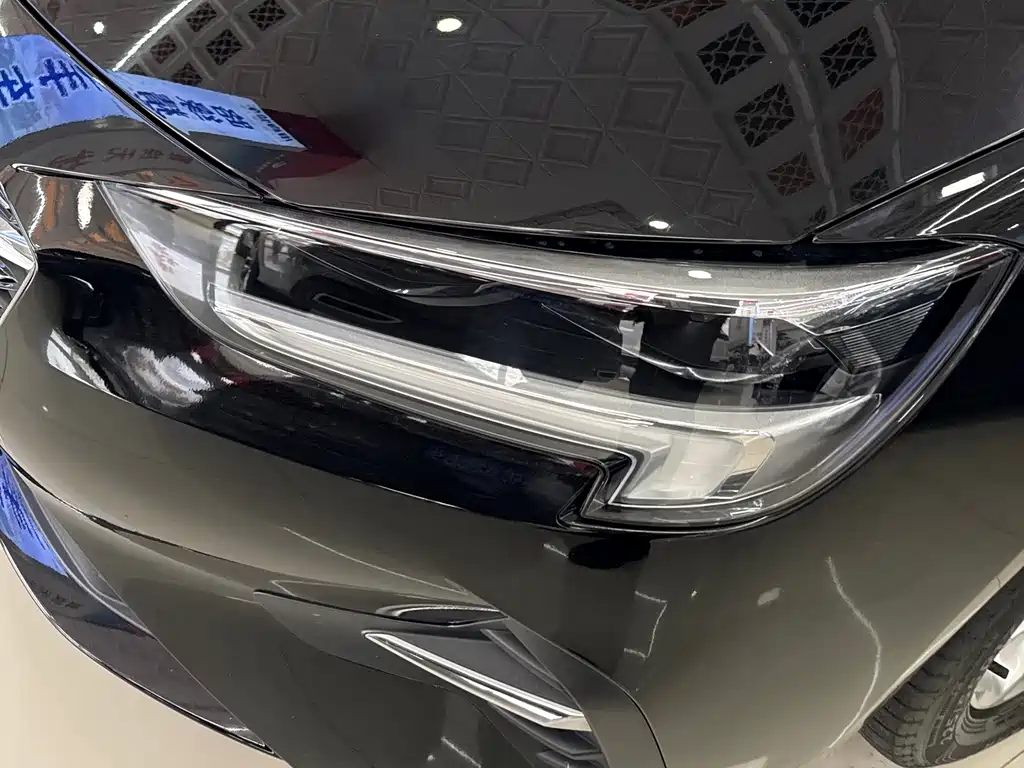 Regal 2022 552T smart model купить на сайте DeffCars