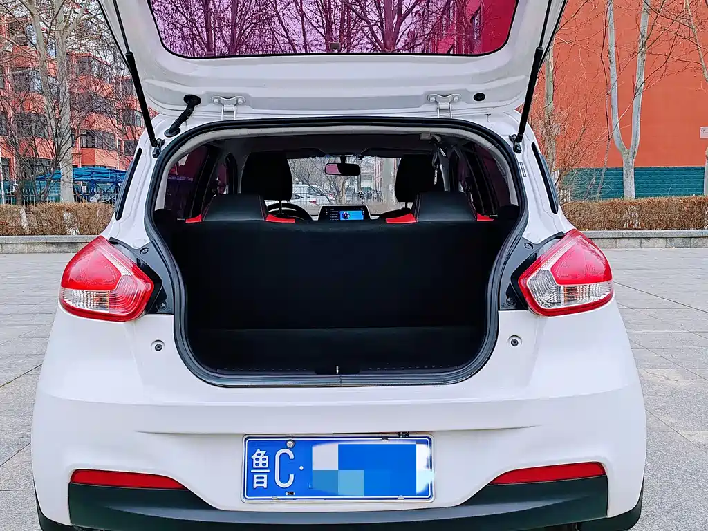 Baojun 310 2016 1.2L manual comfort model купить на сайте DeffCars