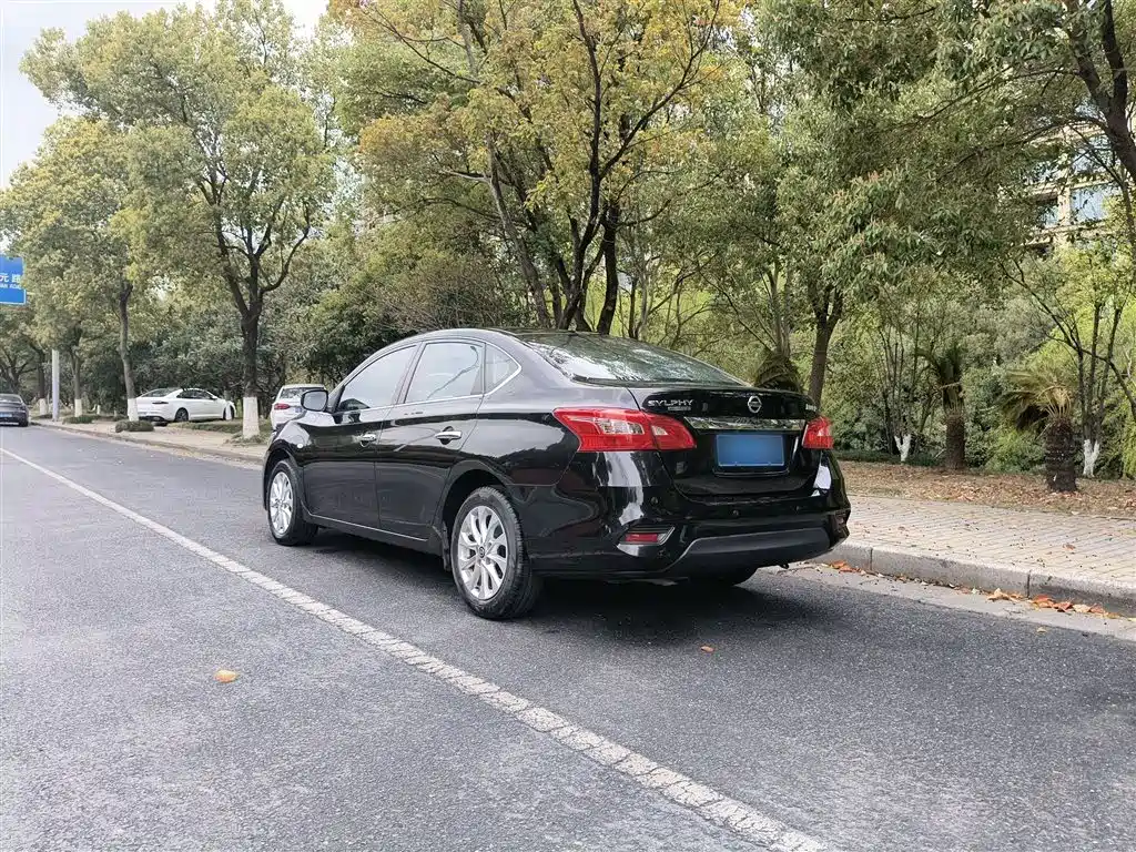 Sylphy 2022 Classic 1.6XE CVT Comfort Edition купить на сайте DeffCars