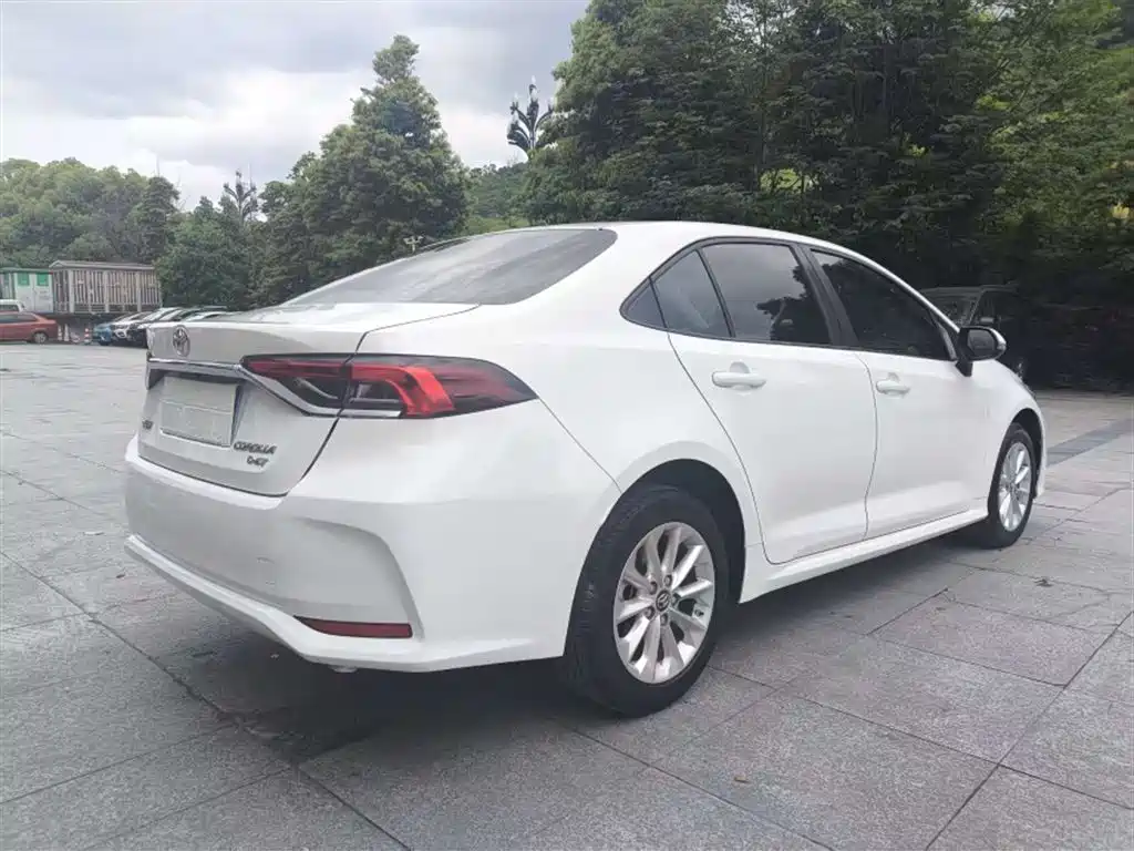 Corolla 2021 1.2T S-CVT Elite PLUS Edition купить на сайте DeffCars