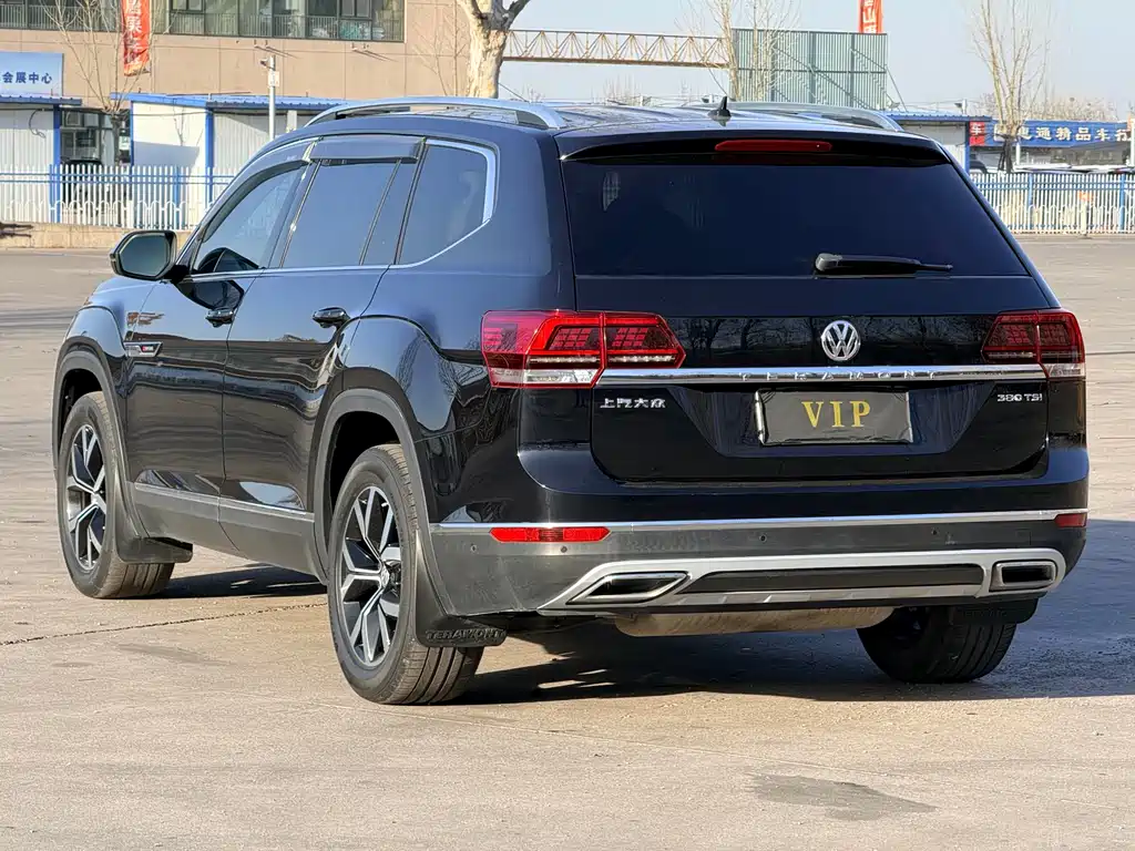 Touron 2020 380TSI four-wheel drive luxury version National V купить на сайте DeffCars