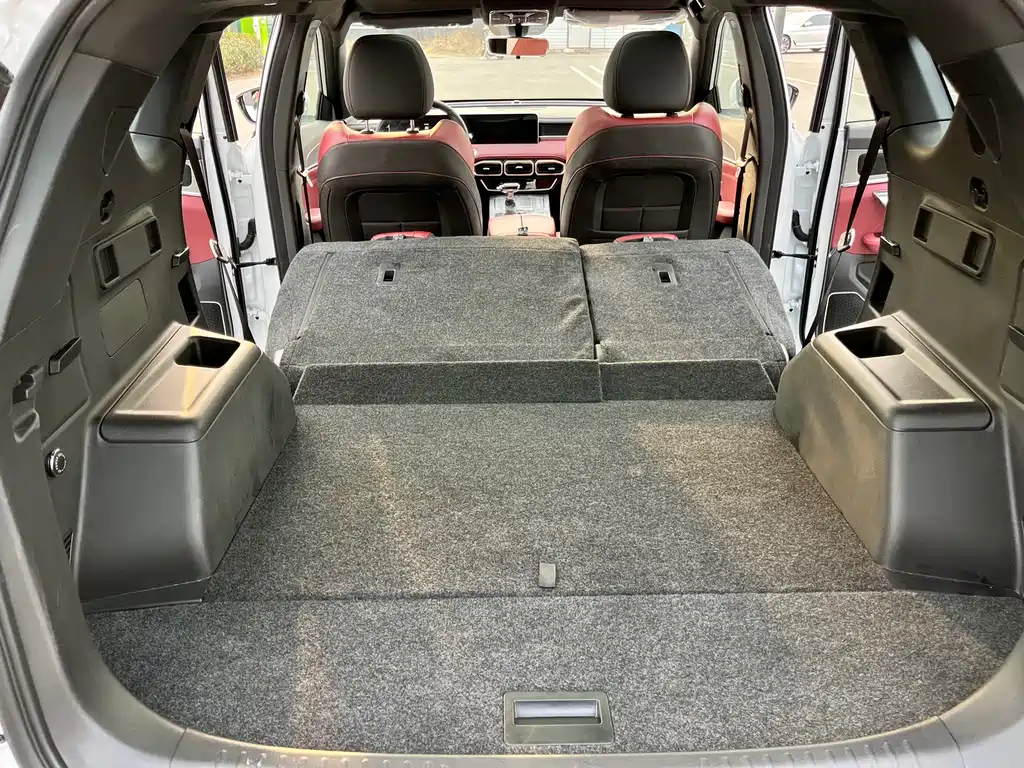 Jietu X70 PLUS 2025 1.5T CVT flagship PRO 5-seater купить на сайте DeffCars