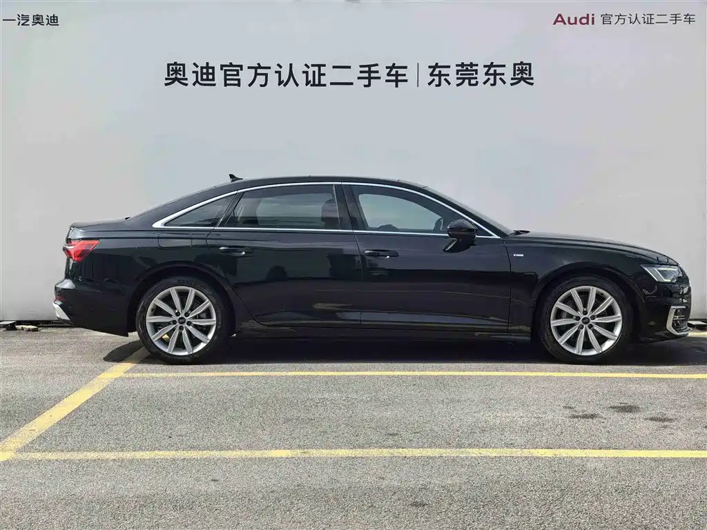 Audi A6L 2023 45 TFSI Premium Dynamic Model купить на сайте DeffCars